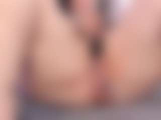 Anette-Cooper MILF webcam performer live streaming