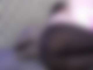 Anette-Cooper MILF webcam performer live streaming