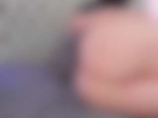 Anette-Cooper MILF webcam performer live streaming
