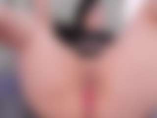 Live cam show with Anette-Cooper - Bedroom on Fling VIP Chat