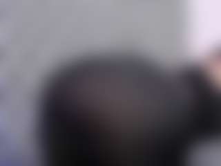 Live cam show with Anette-Cooper - Bedroom MILF on CamClone