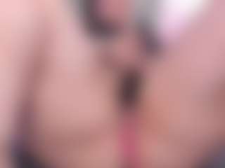 Live cam show with Anette-Cooper - Public MILF on TeamSkeetLive