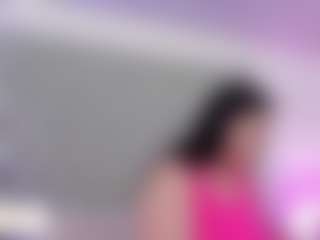 Live cam show with Anette-Cooper - Public BBW on CSO-WL