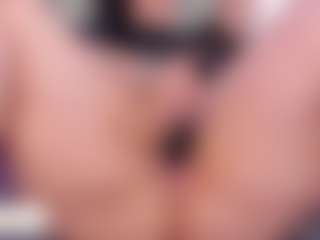 Live cam show with Anette-Cooper - Public on Camsoda