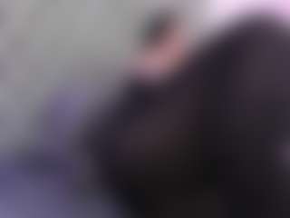 Live cam show with Anette-Cooper - Glasses on xheatlive.com