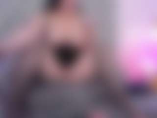 Anette-Cooper MILF webcam performer live streaming