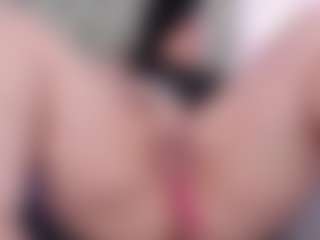 Live cam show with Anette-Cooper - Glasses on fuck-show.com