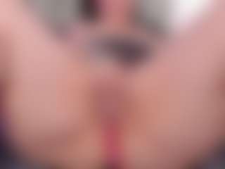 Anette-Cooper MILF webcam performer live streaming