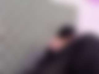 Live cam show with Anette-Cooper - Glasses on SpankPalCams