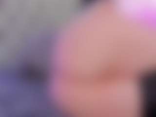 Live cam show with Anette-Cooper - Lovense Middle Aged on Streamer API