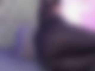 Anette-Cooper MILF webcam performer live streaming