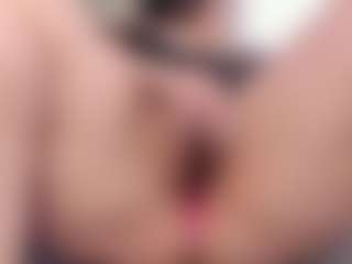 Live cam show with Anette-Cooper - Anal on livesuperchat.net