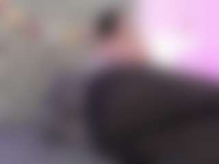 Anette-Cooper MILF webcam performer live streaming
