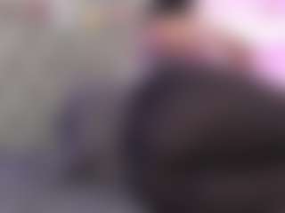 Live cam show with Anette-Cooper - Latina MILF on live18s.com | colombia