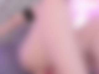 Live cam show with Anette-Cooper - Public MILF on dropp.cam