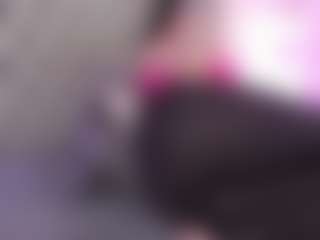 Anette-Cooper MILF webcam performer live streaming