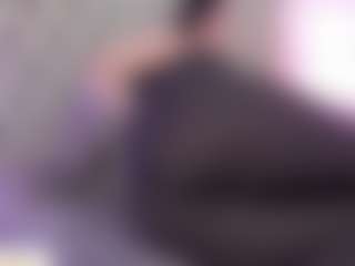 Anette-Cooper MILF webcam performer live streaming