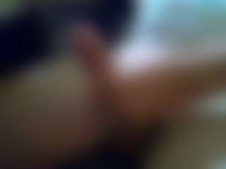 bone2azz's Live Sex Cam Show