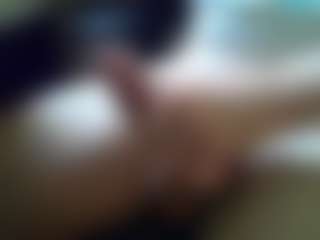 bone2azz's Live Sex Cam Show