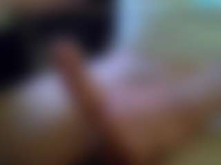bone2azz's Live Sex Cam Show