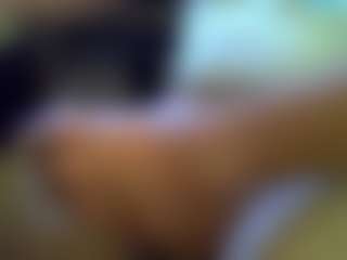 bone2azz's Live Sex Cam Show