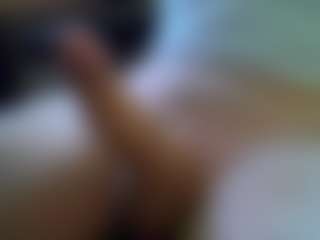 bone2azz's Live Sex Cam Show