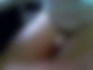 bone2azz's Live Sex Cam Show