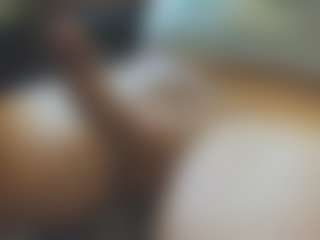 bone2azz's Live Sex Cam Show