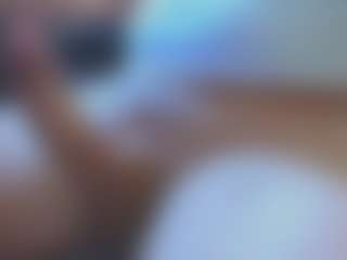 bone2azz's Live Sex Cam Show