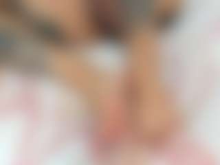 Hanna-moore1's Live Sex Cam Show