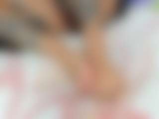 Hanna-moore1's Live Sex Cam Show