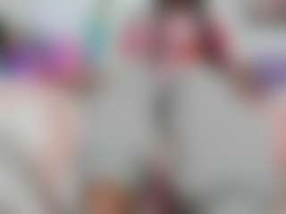 Live cam show with Hanna-moore1 - Thin on Camsoda Late Night