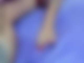 Live cam show with Hanna-moore1 - Skinny Teen (18+) on camtv
