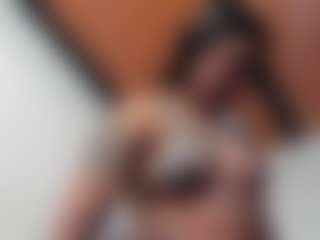 Live cam show with Hanna-moore1 - Nipple Piercings on eurowanks.com
