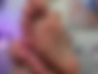 Hanna-moore1's Live Sex Cam Show