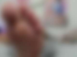 Hanna-moore1's Live Sex Cam Show