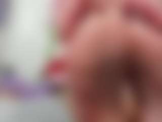 Live cam show with Hanna-moore1 - Control on SpunkLive