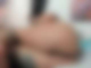 Live cam show with Hanna-moore1 - Facial on Camsoda