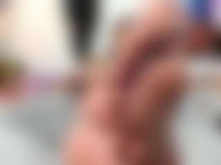 Hanna-moore1's Live Sex Cam Show
