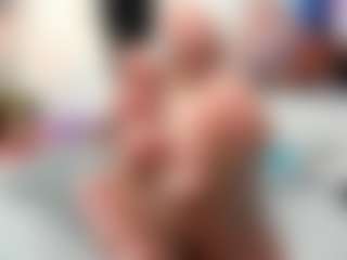 Hanna-moore1's Live Sex Cam Show