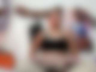 Hanna-moore1's Live Sex Cam Show