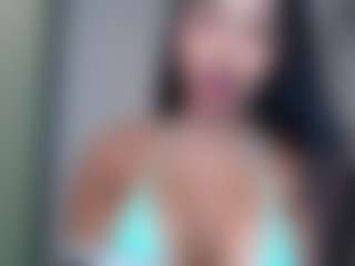 Live cam show with valentiinajune - BBW White on Gym Cam Girls
