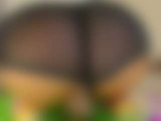 ALESHKA...'s Live Sex Cam Show