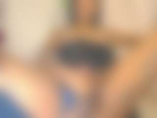 Live cam show with ALESHKA... - Black Hair on livesuperchat.net