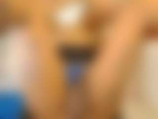 Live cam show with ALESHKA... - HD on madthumbs