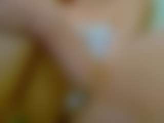 Live cam show with barby-cute - Latina on Mixed Magazine Live | colombia