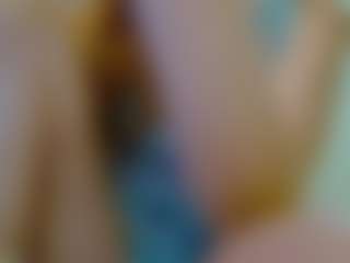 Live cam show with barby-cute - Colombia on TeamSkeetLive