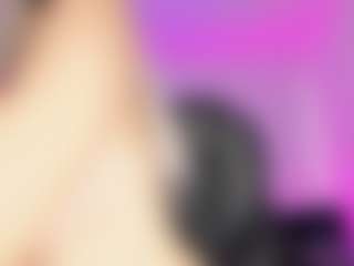 Live cam show with Emilly Smith - Anal on Camsoda