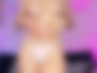 Emilly Smith's Live Sex Cam Show