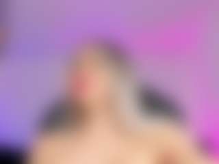 Emilly Smith's Live Sex Cam Show